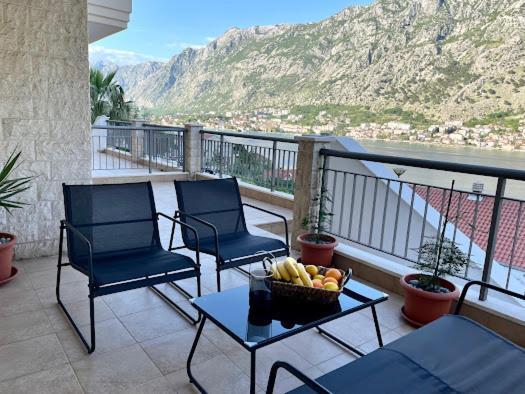J&M Apartment Κότορ Εξωτερικό φωτογραφία